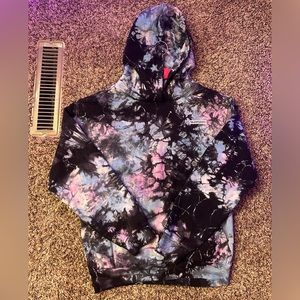 Black and navy tie dye Talentless hoodie. Size medium.